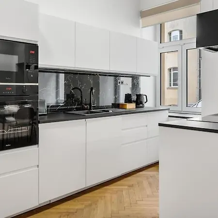 Stylovy V Centre Mesta Apartment *